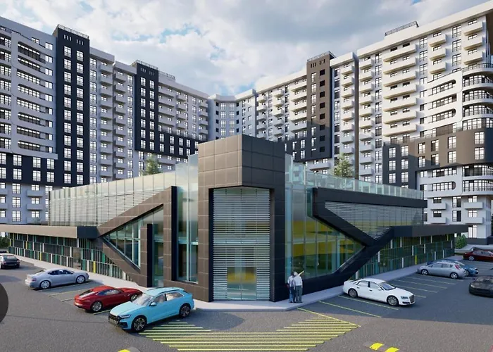 Luxury Apartment With Balcony