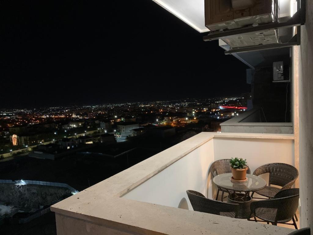Luxury With Balcony Yerevan
