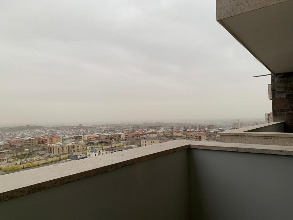 Luxury With Balcony Apartment